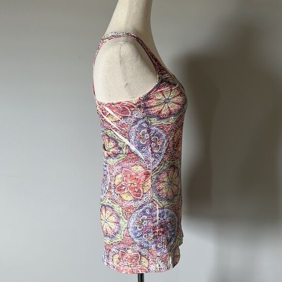 Hip Happening in the Present sz M stain glass style print racer back tank - Picture 3 of 6